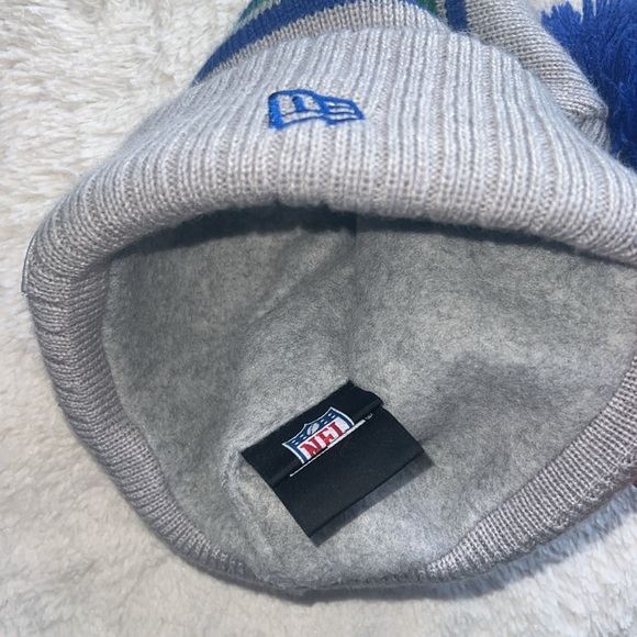 Seattle Seahawks Beanie - Picture 3 of 3